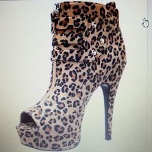 ZIGI SOHO Black Tan Animal Print ANKLE BOOTS 6.5 M